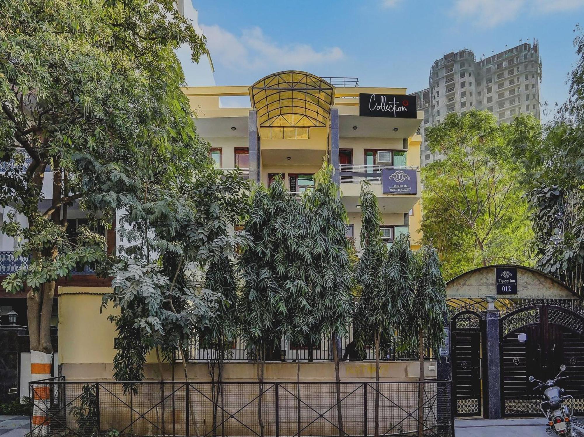 Super Capital O Uk House Residency Hotel Gurgáon Kültér fotó